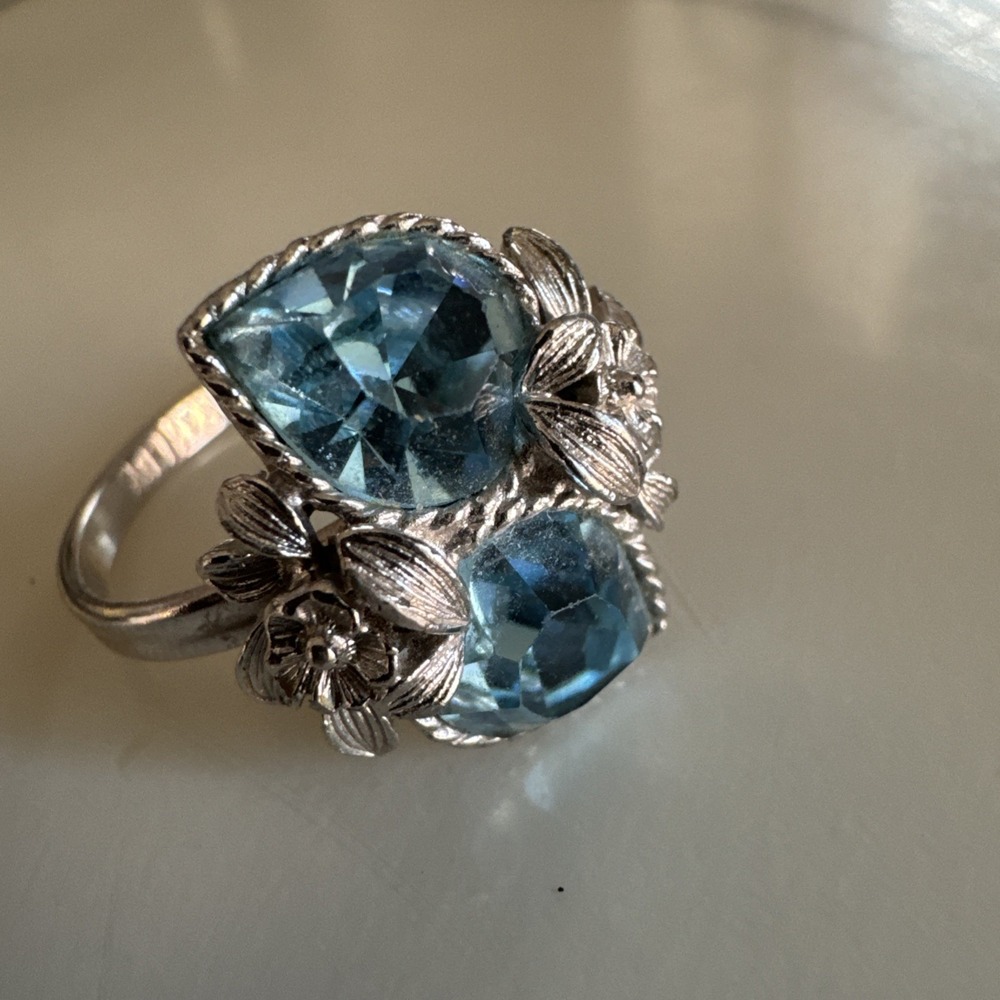 1972 Sarah Coventry Love Story Light Blue Silver Tone Heart Adjustable - Picture 1 of 6
